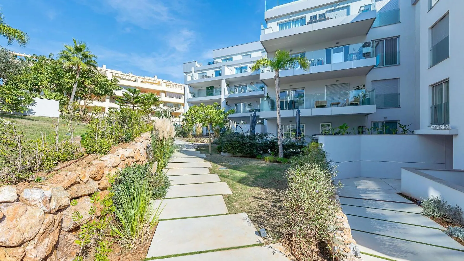 Mediterraneo Luxury Apartment Mijas El Faro إسبانيا